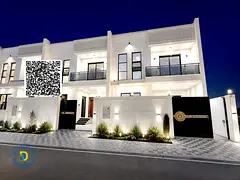For sale, price includes registration and ownership fees: 6-bedroom townhouse with a roof terrace, m