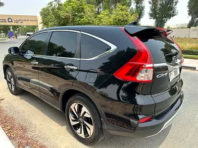 Honda CR-V 2016 GCC Specs with service history from agency (until 2024)