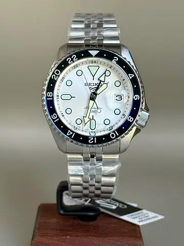 Seiko Prospex GMT Style Stainless Steel Watch with White Dial (Automatic)