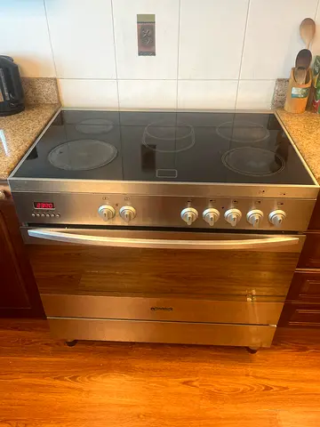 Electric Oven
