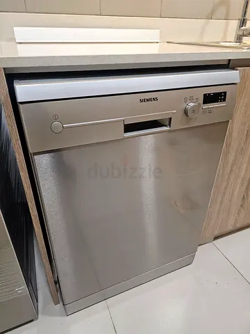 Free Delivery- SIEMENS Latest Model Dishwasher With Digital Clock 60x60 cm