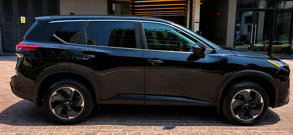 2025 Nissan ROGUE photo 6