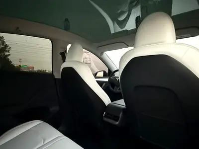 صورة مصغرة 20 لـ 2023 Tesla MODEL Y