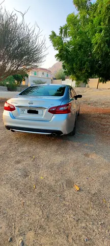 2018 Nissan ALTIMA 照片 2