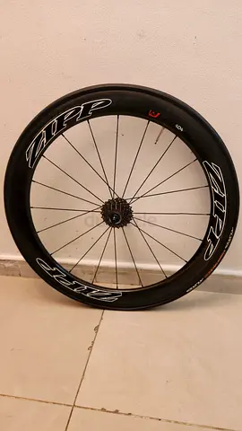 Zipp 404 rear Wheel only with cassette and tyre.