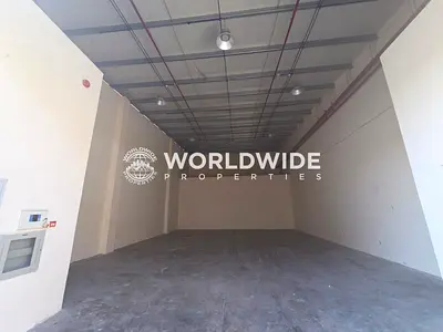Whole Ground Floor / 1600 SQFT With 3 Phase 16 KW Electricity Near to China Mall Ready to Move in Industrial Area, Ajman