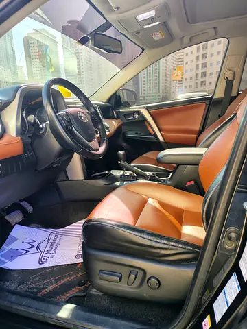 صورة مصغرة 9 لـ 2018 Toyota RAV 4