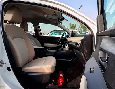 صورة 13 لـ 2023 Toyota YARIS