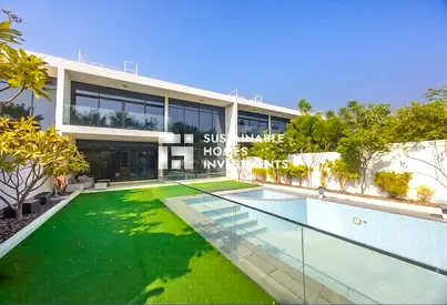 Ready To Move | Luxury Villa | Beach Access
