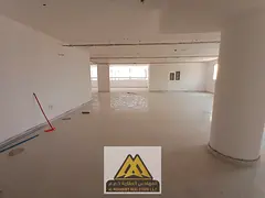 Opportunity for investors / A space equipped for a successful project / A golden opportunity / Parki