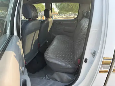 2011 Toyota HILUX 照片 5