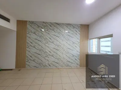 للإيجار | مساحة 1350 قدم | مطبخ مغلق | موقع مميز | 6 دفعات
