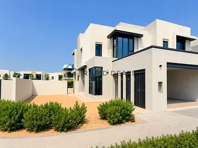 Huge Plot | Corner 4BR+M Townhouse | Close to Park