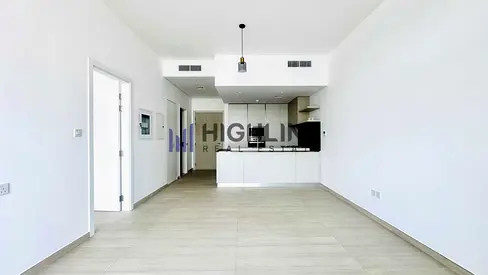 By Ellington | Fitted Kitchen | Bright | Ready