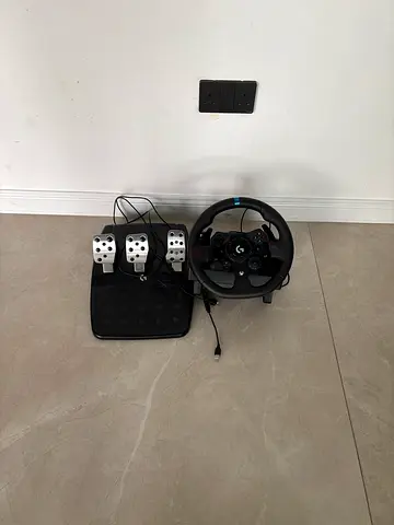 Logitech G29 wheel for sale