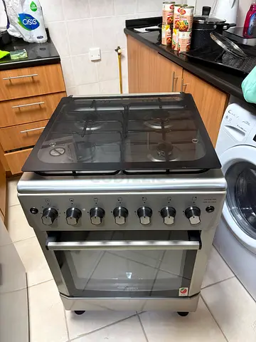Freestanding Gas Cooker with Oven - Stainless Steel