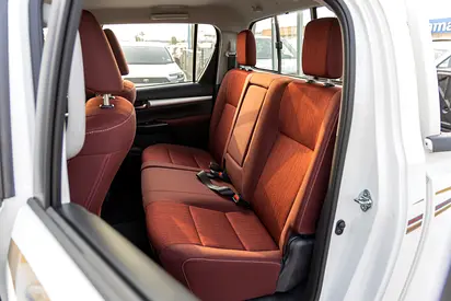 2026 Toyota HILUX 照片 12