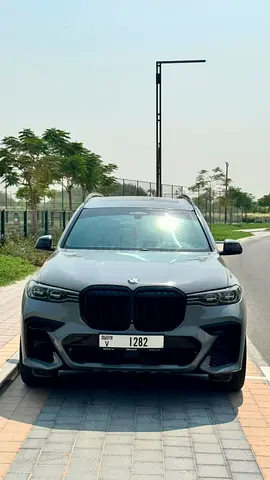 BMW X7 xDrive40i, миниатюра 5