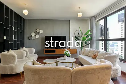 Upgraded | High floor | Rented