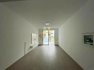 Semi Furnished | Direct access to Gym & Garden | Close to School