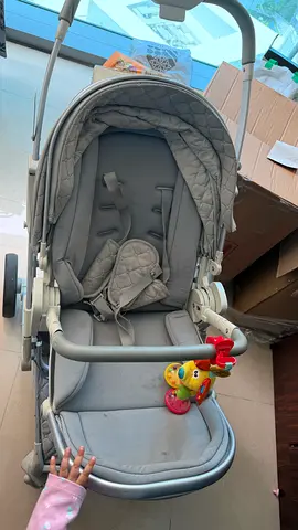 Light grey baby pram/stroller bassinet - good condition