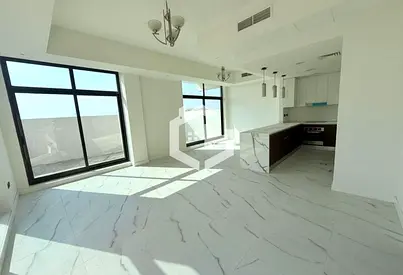4 BR Mid | Near Pool & Park | Genuine Sale