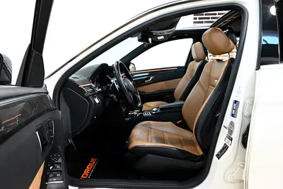 2011 Mercedes-BENZ E-CLASS thumbnail 11