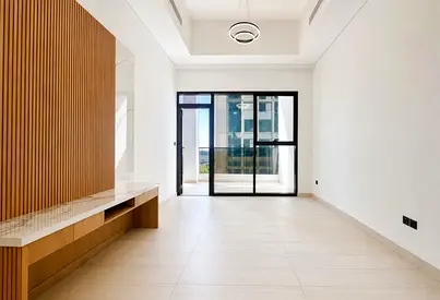 Modern 3-Bedroom | Vacant and ready to Move in
