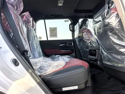2026 Toyota LAND CRUISER — миниатюра 17