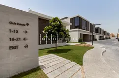 Contemporary 3BR Villa | Shared Pool and Gym
