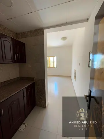 Cheapest studio for rent in Al Nuaimiya 2 | Separate kitchen | Prime location close to all services