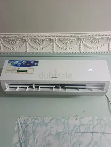 Wall-mounted Split Air Conditioner - Good Working Condition