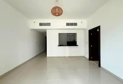 Partial Marina View | Large 1 Bed | Balcony
