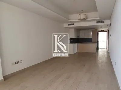 Luxurious 2BR | Access to Beach | Prime Community