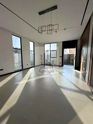 Excellent villa in Al Zahya directly from the owner