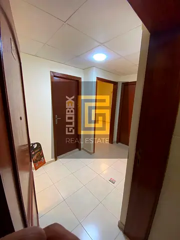 شقة غرفة وصالة للإيجار | بلكونة وإطلالة مفتوحة | الحميدية | 26,000 درهم
