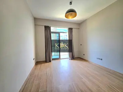 Spacious 1 BHK | Park View | Best Deal