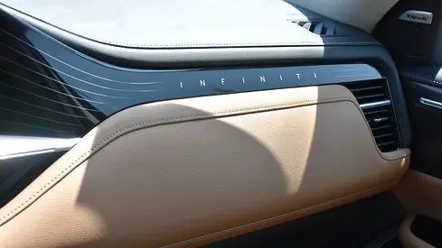 2025 Infiniti QX80 — миниатюра 18