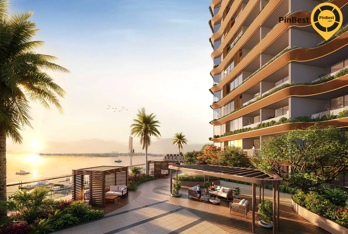 Waterfront Studio | Sea and Wynn Casino Views