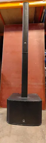 2x Turbosound iNSPIRE iP3000 Active Column PA Systems