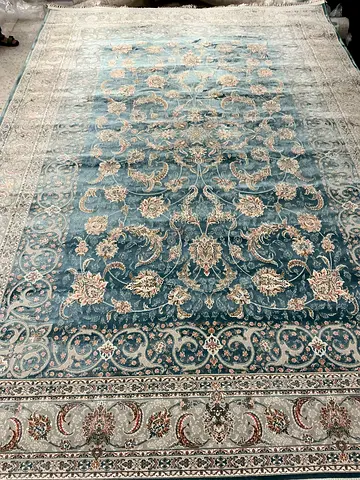 Large Blue Persian-Style Area Rug – Excellent Used Condition 200