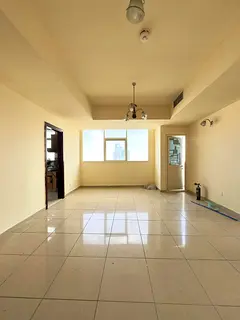 Huge size 2bhk with attach washroom+wardrobes just in 40k near nahda park shj call umair