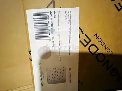 2 Sets of Bagnodesign Shower Set and Accessories Unused square chrome shower head (brand new in box)