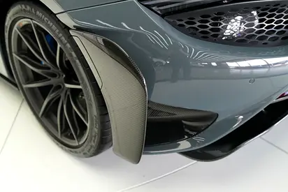صورة 6 لـ 2021 Mclaren 765LT