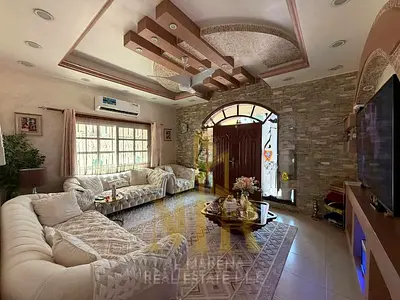فيلا سكني / تجاري للبيع في الروضة 1 – عجمان | ارتداد 23 متر | 5 غرف نوم | شامل الكهرباء والمياه والمكيفات | تملك حر