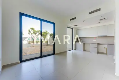 Single Row | Chiller Free | 3 Bedrooms + Maid