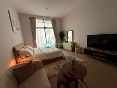 Chic Studio | Fully Furnished | Pay In 4 Chqs