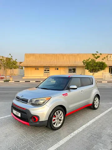 2019 KIA SOUL 照片 2