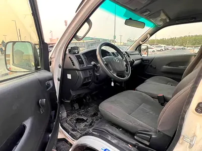 2023 Toyota HIACE 照片 7