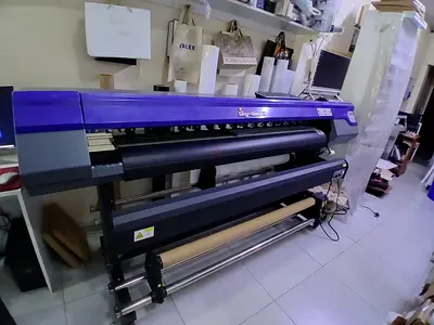 Roland SolJet Wide-Format Vinyl Printer - Good Working Condition